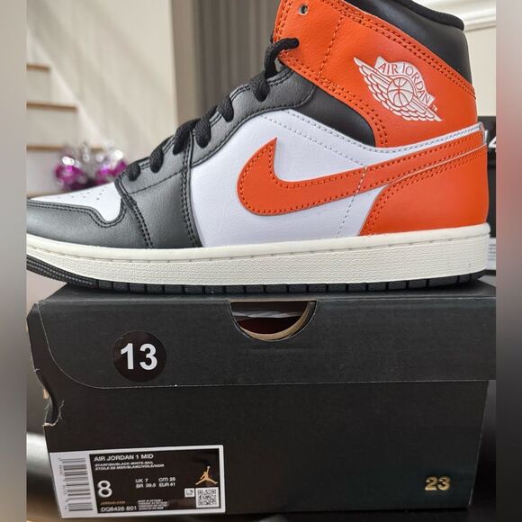 Nike Air Jordan 1 Mid Starfish Black White Orange Men’s Size 8 Brand New Sneaker - Picture 7 of 7
